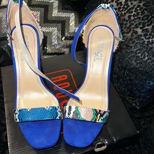 Women Multi Color Snake Heels